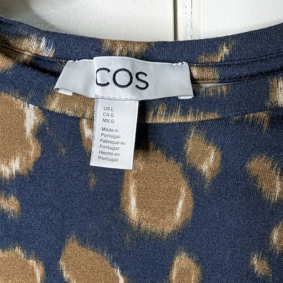 COS gathered shoulder long Sleeve top sz L - Picture 6 of 11